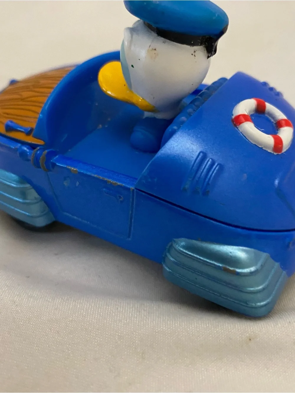 Donald Duck Cabin Cruiser Disney Mickey and the Roadster Racers Mattel 2016